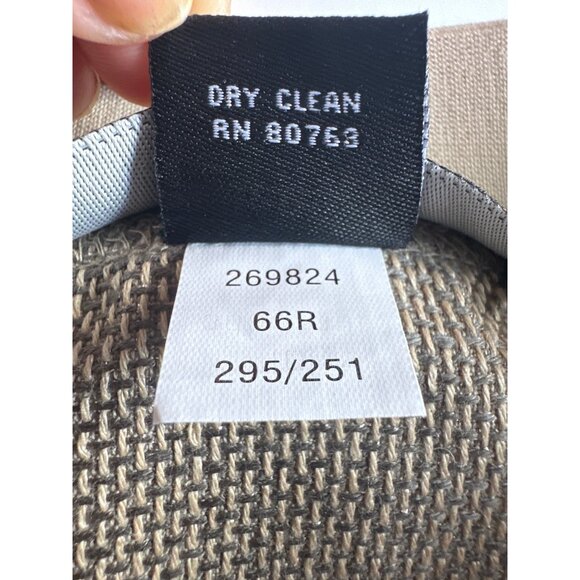 Tan Textured Mini Skirt With Back Zipper Closure Size 8 - Picture 9 of 9